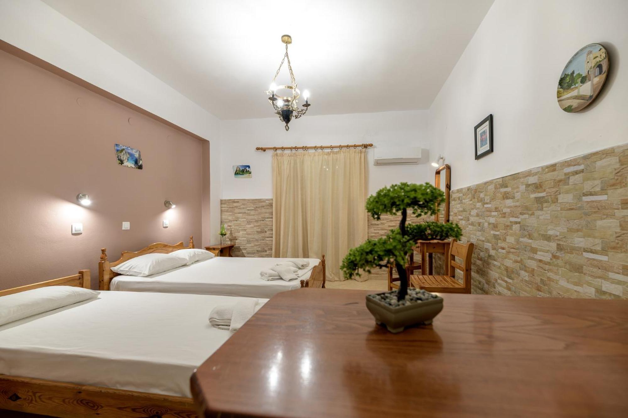 Anthi Studios & Apartments Alykes  Ngoại thất bức ảnh