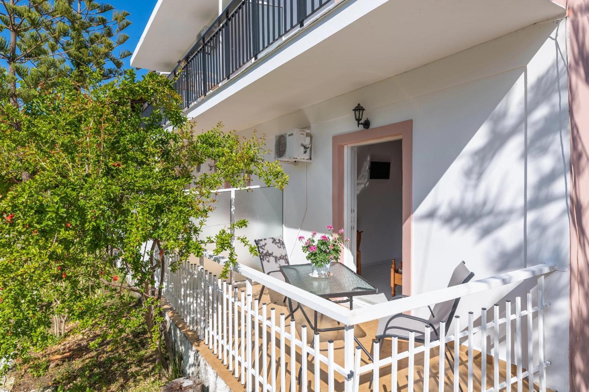 Anthi Studios & Apartments Alykes  Ngoại thất bức ảnh