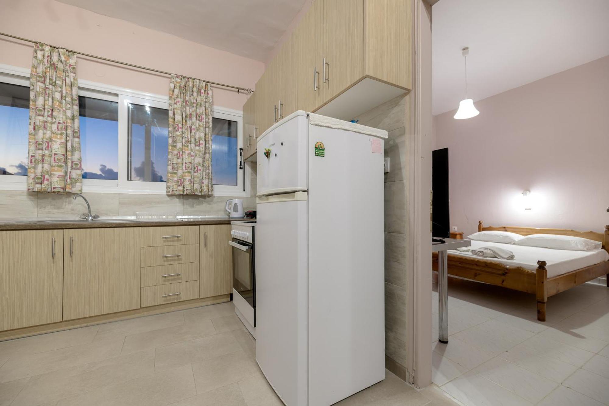Anthi Studios & Apartments Alykes  Ngoại thất bức ảnh